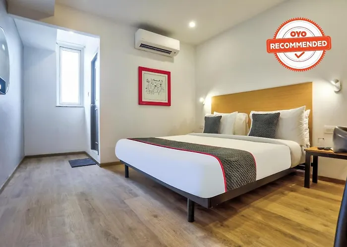 Oyo Townhouse 156 Maraimalai Nagar