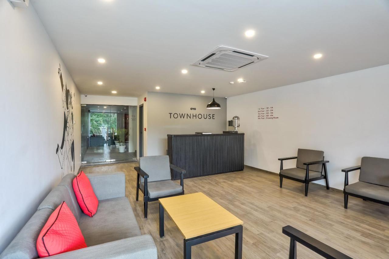 Oyo Townhouse 156 Maraimalai Nagar Hotel