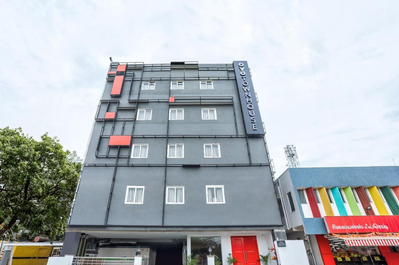 Hotel Oyo Townhouse 156 Maraimalai Nagar 3*
