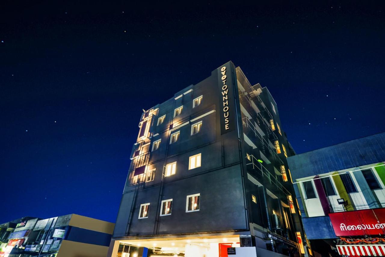 Hotel Oyo Townhouse 156 Maraimalai Nagar 3*
